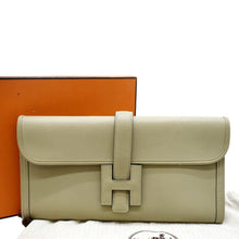 Load image into Gallery viewer, HERMES Jige Elan 29 Calfskin Leather Clutch Wallet Trench
