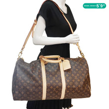 Load image into Gallery viewer, LOUIS VUITTON Keepall 55 Bandouliere Monogram Canvas Travel Bag Brown
