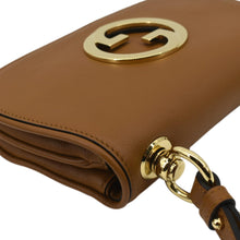 Load image into Gallery viewer, GUCCI Mini Blondie Leather Crossbody Bag Camel 698643
