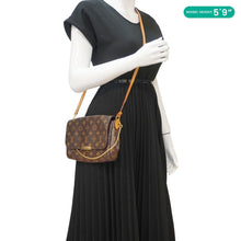 Load image into Gallery viewer, LOUIS VUITTON Favorite MM Monogram Canvas Shoulder Bag Brown
