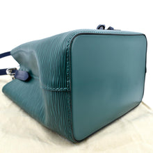 Load image into Gallery viewer, LOUIS VUITTON NeoNoe BB Epi Leather Shoulder Bag Emerald Green Indigo
