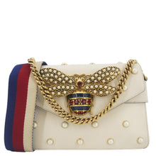 Load image into Gallery viewer, GUCCI Broadway Pearl Bee Mini Leather Shoulder Bag White 453778
