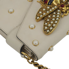 Load image into Gallery viewer, GUCCI Broadway Pearl Bee Mini Leather Shoulder Bag White 453778
