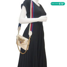 Load image into Gallery viewer, GUCCI Broadway Pearl Bee Mini Leather Shoulder Bag White 453778
