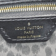 Load image into Gallery viewer, LOUIS VUITTON Neverfull MM Wild At Heart Monogram Empriente Tote Bag Black
