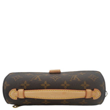 Load image into Gallery viewer, LOUIS VUITTON Metis East West Pochette Monogram Canvas Chain Shoulder Bag Brown

