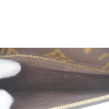 Load image into Gallery viewer, LOUIS VUITTON Metis East West Pochette Monogram Canvas Chain Shoulder Bag Brown
