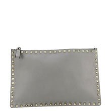 Load image into Gallery viewer, VALENTINO GARAVANI Rockstud Zip Clutch Leather Grey Pouch front look
