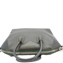 Load image into Gallery viewer, GIVENCHY Antigona Medium Leather Shoulder Bag Green
