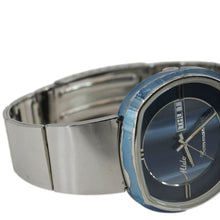 Load image into Gallery viewer, Mido Commander 1970 Day Date Men&#39;s Stainless Steel Watch Blue Dial 41MM
