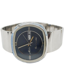 Load image into Gallery viewer, Mido Commander 1970 Day Date Men&#39;s Stainless Steel Watch Blue Dial 41MM
