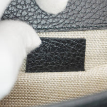 Load image into Gallery viewer, GUCCI Interlocking GG Leather Crossbody Bag Black 510304
