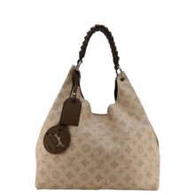 Load image into Gallery viewer, LOUIS VUITTON Carmel Mahina Leather Hobo Bag Creme Light Pink
