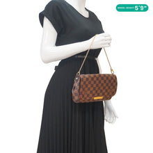 Load image into Gallery viewer, LOUIS VUITTON Favorite MM Damier Ebene Clutch Bag Brown
