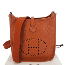 Load image into Gallery viewer, HERMES Evelyne Taurillon Leather Crossbody Bag Orange Poppy
