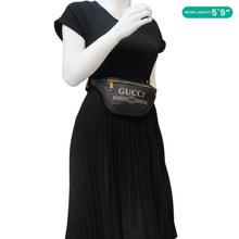 Load image into Gallery viewer, GUCCI Logo Print Small Grained Calfskin Leather Belt Bag Black 527792
