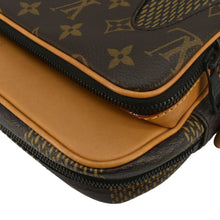 Load image into Gallery viewer, LOUIS VUITTON X Nigo Nil Monogram Ebene Canvas Messenger Bag Brown
