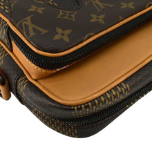 Load image into Gallery viewer, LOUIS VUITTON X Nigo Nil Monogram Ebene Canvas Messenger Bag Brown
