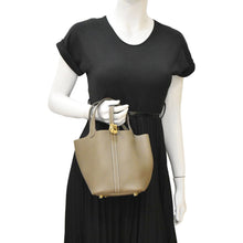 Load image into Gallery viewer, HERMES Picotin Lock 18 Taurillon Clemence Leather Hobo Bag Brown
