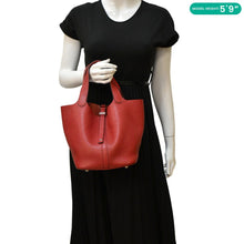 Load image into Gallery viewer, HERMES Picotin Lock 22 Taurillon Clemence Leather Hobo Bag Red
