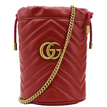 Load image into Gallery viewer, GUCCI GG Marmont Mini Matelasse Chevron Leather Bucket Crossbody Bag Red 575163
