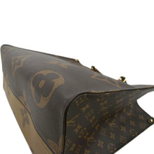 Load image into Gallery viewer, LOUIS VUITTON Onthego GM Monogram Marvel Brown Shoulder bag with right corner view
