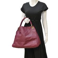 Load image into Gallery viewer, LOUIS VUITTON Artsy MM Empreinte Leather Hobo Bag Raisin
