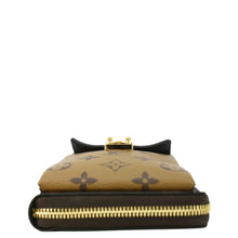 Load image into Gallery viewer, LOUIS VUITTON Metis Reverse Monogram Canvas Vertical Zippy Chain Wallet Brown
