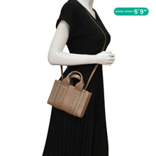 Load image into Gallery viewer, CHLOE Woody Calfskin Leather Tote Bag Brown
