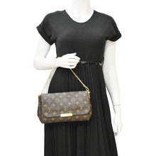 Load image into Gallery viewer, LOUIS VUITTON Favorite MM Monogram Canvas Shoulder Bag Brown
