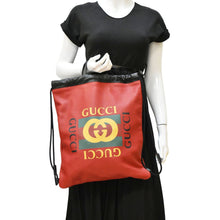 Load image into Gallery viewer, GUCCI Medium Leather Drawstring Tote Bag Red 516639
