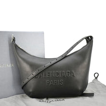 Load image into Gallery viewer, BALENCIAGA Mary Kate Leather Shoulder Bag Black
