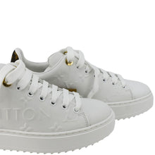 Load image into Gallery viewer, LOUIS VUITTON Time Out Leather Sneakers White Size 37
