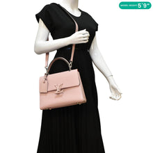 Load image into Gallery viewer, LOUIS VUITTON Grenelle PM Shoulder Bag Dusty Pink dummy look
