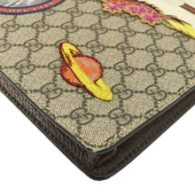 Load image into Gallery viewer, GUCCI Original Courrier Web GG Canvas Messenger Bag Beige 474083
