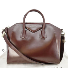 Load image into Gallery viewer, GIVENCHY Antigona Leather Shoulder Bag Bordeaux
