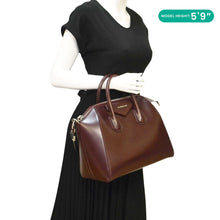 Load image into Gallery viewer, GIVENCHY Antigona Leather Shoulder Bag Bordeaux
