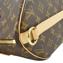 Load image into Gallery viewer, LOUIS VUITTON Speedy 30 Bandouliere Monogram Canvas Crossbody Bag Brown
