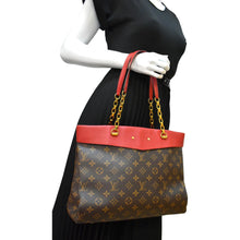 Load image into Gallery viewer, LOUIS VUITTON Pallas Shopper Chain Monogram Canvas Shoulder Bag Brown
