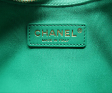 Load image into Gallery viewer, Chanel Lambskin Quilted Small Hobo Bag Green
