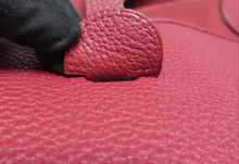 Load image into Gallery viewer, Hermes Evelyne Leather Shoulder bag Red
