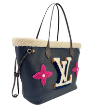 Load image into Gallery viewer, LOUIS VUITTON Neverfull MM Monogram Teddy Shearling Shoulder Bag Black
