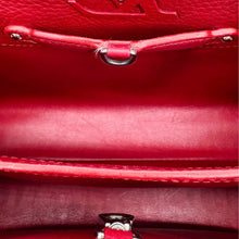 Load image into Gallery viewer, LOUIS VUITTON Capucines PM V Taurillon Leather Shoulder Bag Cerise
