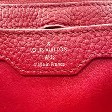 Load image into Gallery viewer, LOUIS VUITTON Capucines PM V Taurillon Leather Shoulder Bag Cerise
