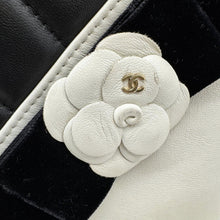 Load image into Gallery viewer, CHANEL Camellia O Case Medium Quilted Leather Clutch Black
