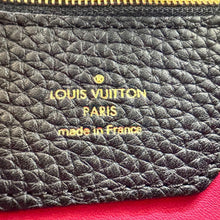 Load image into Gallery viewer, LOUIS VUITTON Capucines MM Taurillon Leather Satchel Bag Black
