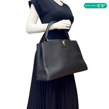 Load image into Gallery viewer, LOUIS VUITTON Capucines MM Taurillon Leather Satchel Bag Black
