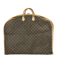 Load image into Gallery viewer, LOUIS VUITTON Monogram Canvas Garment Cover Brown front side look
