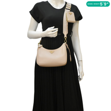 Load image into Gallery viewer, PRADA Re-Edition 2005 Saffiano Leather Shoulder Bag Cameo Beige dummy look
