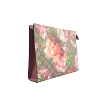 Load image into Gallery viewer, Gucci Blooms Canvas Clutch Bag Beige
